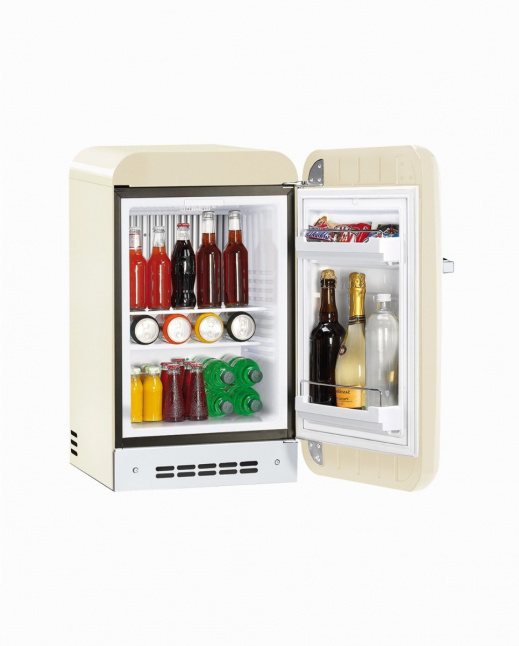 FAB5RCR5 | FAB5 Mini Refrigerator Cream